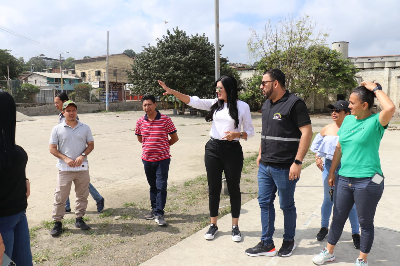 Con miras a las elecciones extraordinarias 2023, la delegación del Consejo Nacional Electoral (CNE) Manabí realizó un recorrido.