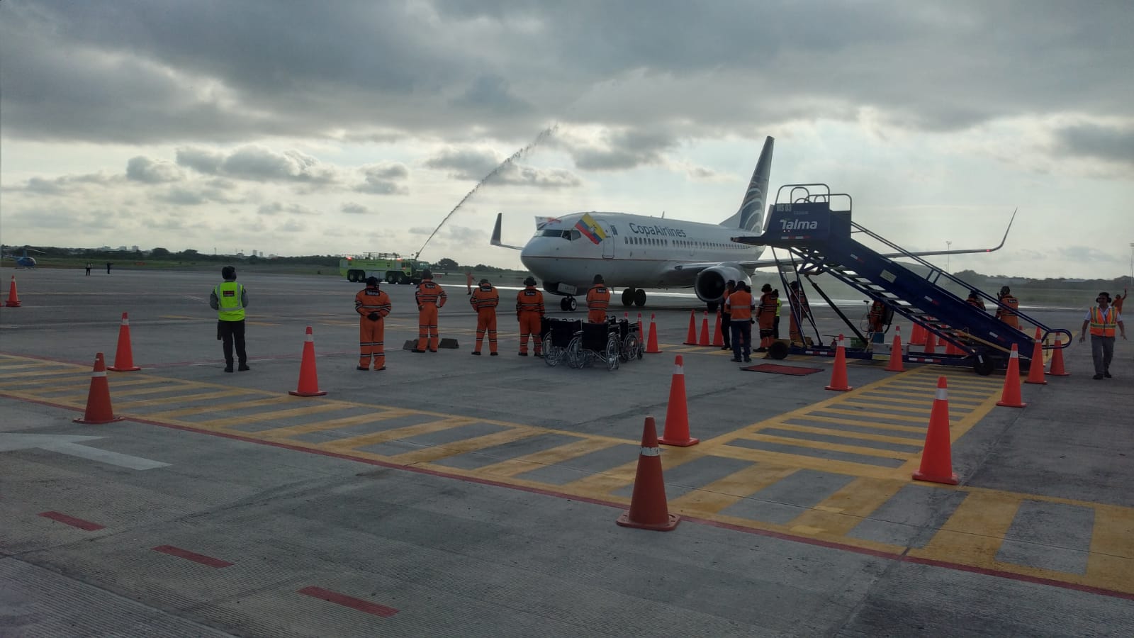 A las 16h49 de este miércoles 17 de junio del 2023 tocó la pista del aeropuerto Eloy Alfaro de Manta un vuelo procedente de Panamá.