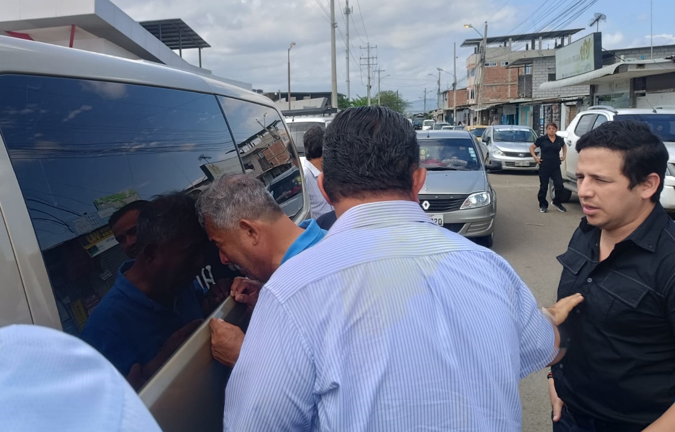 Primo del alcalde de Montecristi muere en un accidente de tránsito