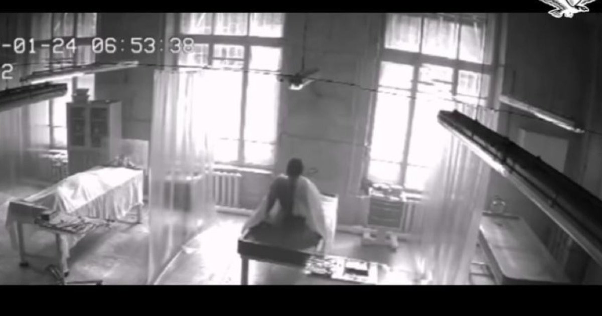Se viraliza video que muestra a un 'muerto' levantarse en la morgue