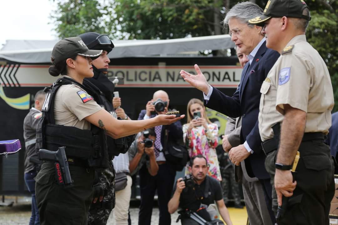 Guillermo Lasso Presidente balas GIR acuerdo de paz