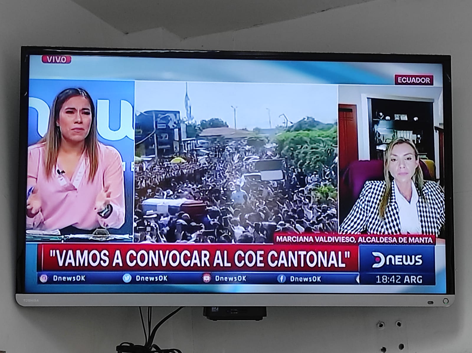 Marciana Valdivieso, alcaldesa de Manta, brindó una entrevista a la cadena internacional de noticias DNews.