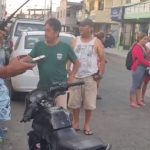 A un ciudadano extranjero lo balearon mientras circulaba en una motocicleta por el barrio Buenos Aires de Manta.