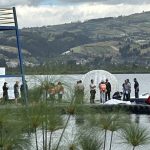 Una lancha turística naufragó en el lago San Pablo, en la provincia de Imbabura, y ha dejado, hasta el momento, dos mujeres muertas.