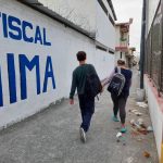 Los estudiantes de dos instituciones educativas abandonaron sus instalaciones tras supuestas amenazas de atentados.