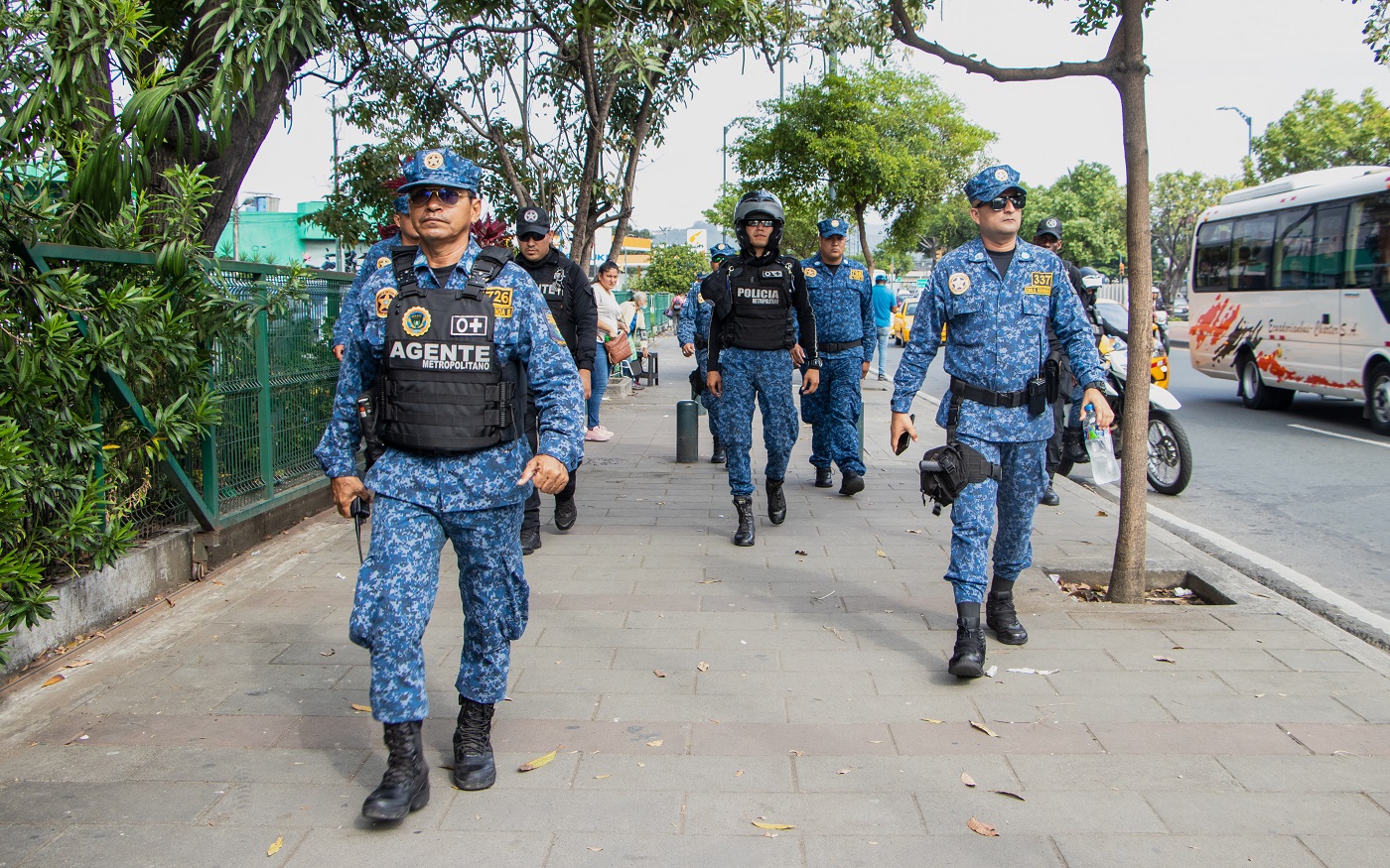 Alcalde de Guayaquil cuestiona estado físico de agentes municipales