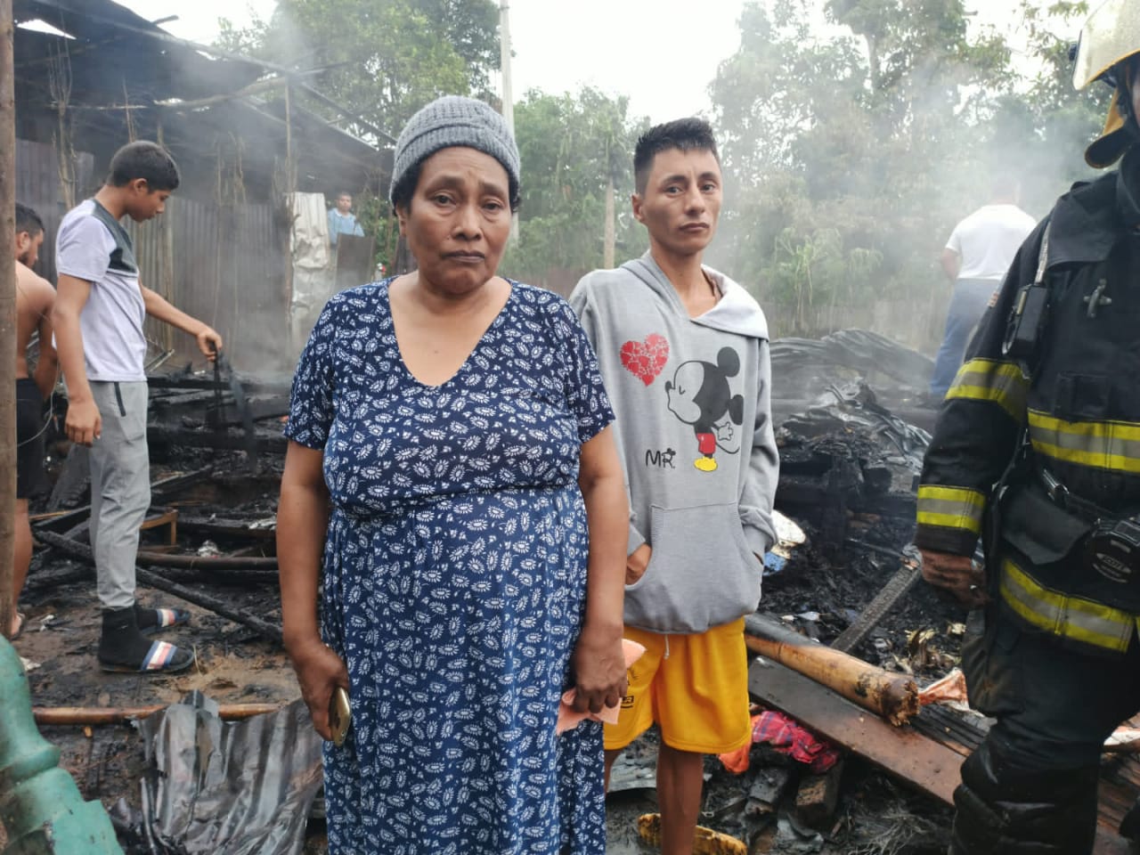 Una familia se queda en la calle a causa de un incendio