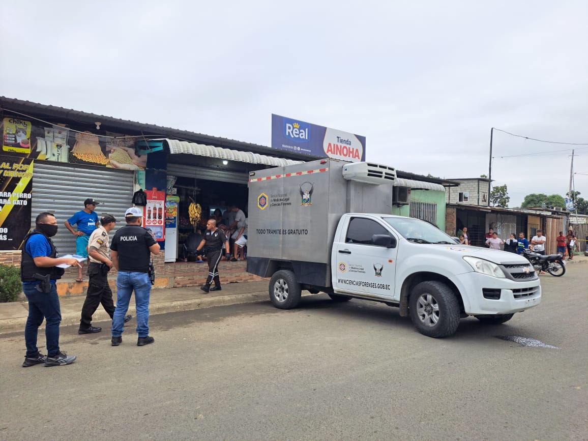 Sicarios acabaron con la vida de dos comerciantes la mañana de este martes 29 de agosto del 2023, en Portoviejo.