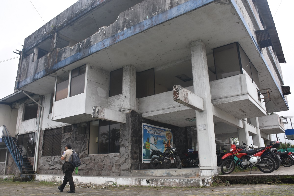 Edificio de la Policía en Santo Domingo que será demolido