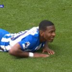 Pervis Estupiñán marcó autogol en Brighton vs. Aston Villa