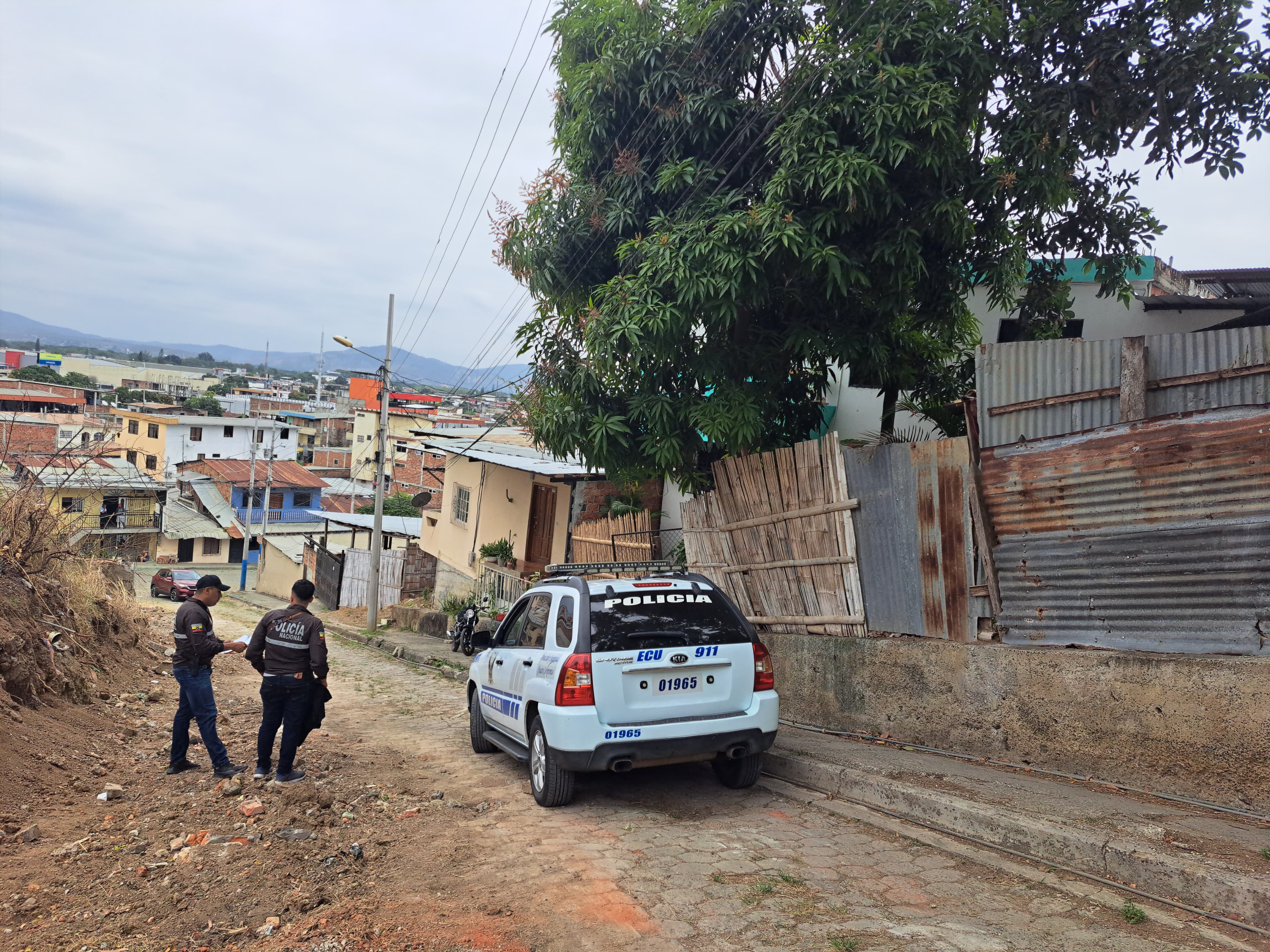 Hallado sin vida dentro de su vivienda, en Andrés de Vera