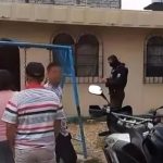 Niño es asesinado mientras realizaba sus deberes, en Durán