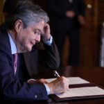 El presidente Guillermo Lasso suscribió el Decreto Ejecutivo N° 876. En él contiene el reglamento para la Reforma Tributaria.