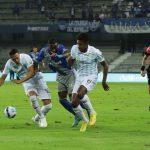 Emelec logró levantar cabeza en el campeonato ecuatoriano de fútbol y esta vez ganó en condición de local.