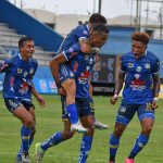 Delfín goleó a Cumbayá en el estadio Jocay y aumenta las posibilidades de clasificarse a un torneo internacional.