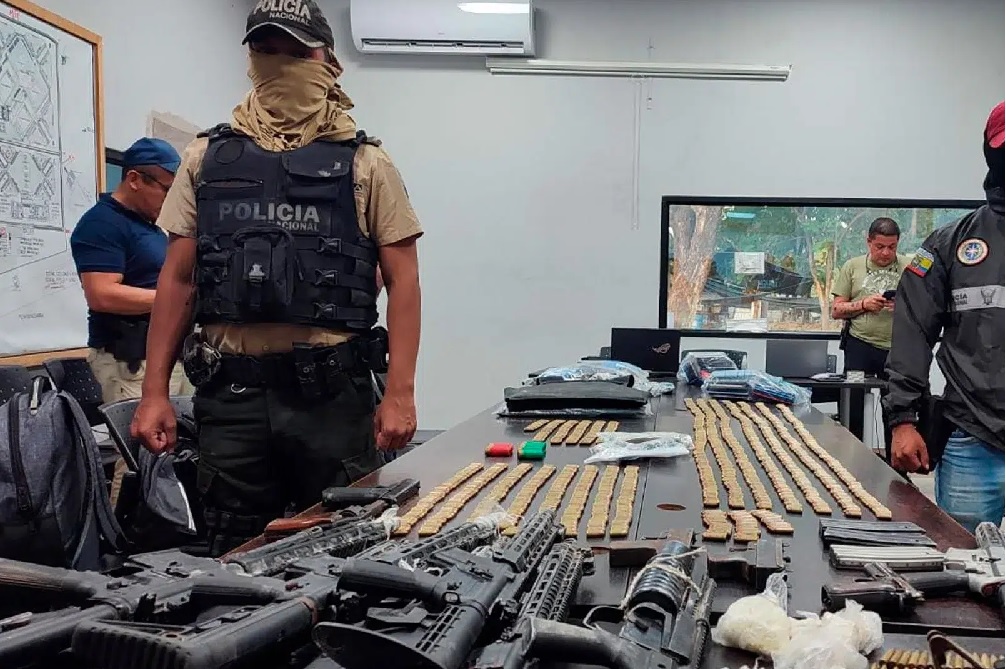 Más de 30 mil balas de diversos calibres se han incautado dentro de las cárceles del Ecuador durante el estado de excepción.