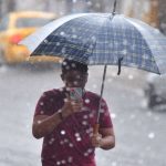Seis provincias del país se encuentran en alerta máxima ante la llegada inminente de fuertes lluvias en sus territorios.
