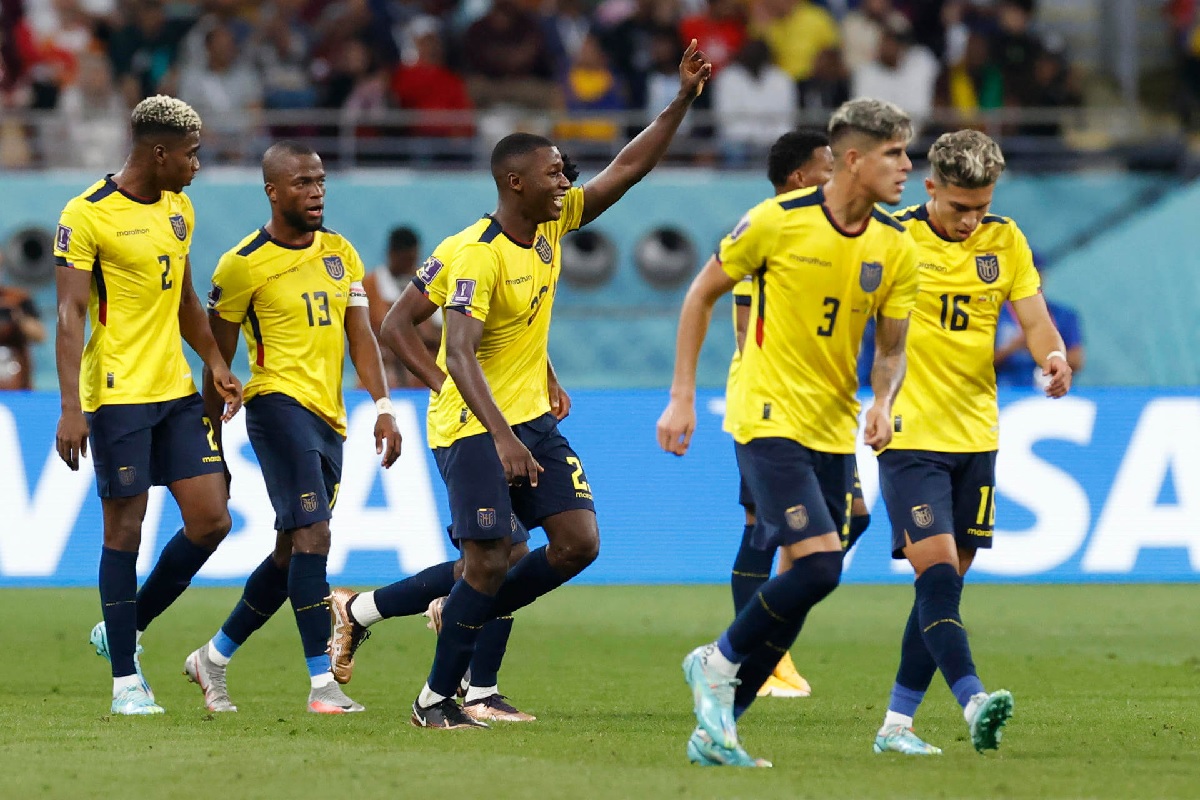 Dos futbolistas manabitas fueron convocados para los dos partidos por las Eliminatorias ante Bolivia y Colombia.