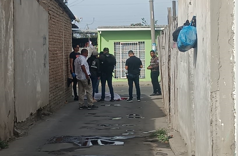 En la ciudadela La Pradera 2, de Manta, se registró una muerte violenta este domingo 29 de octubre del 2023.