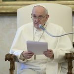 El Papa Francisco dice que padece "una inflamación pulmonar"