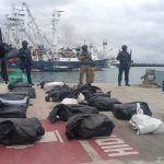 Alrededor de dos toneladas de droga incautó personal de la Armada del Ecuador durante un operativo en altamar.