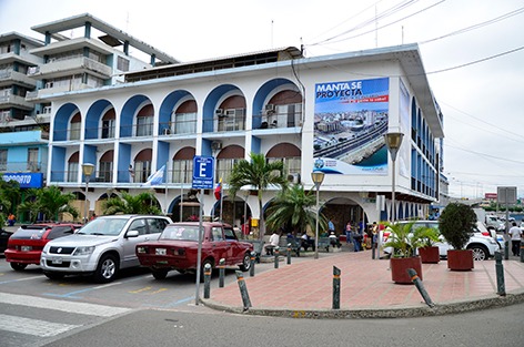 El Municipio de Manta tiene en proceso la compra de un vehículo blindado para el uso de la alcaldesa, Marciana Valdivieso.