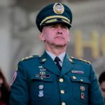 Jefe del Ejército, por celos, mandó a investigar a profesor de su esposa