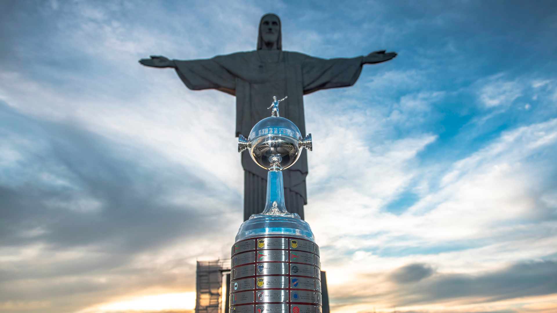 Boca Juniors y Fluminense pugnan en Maracaná por la deseada Libertadores