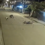 Dos motocicletas chocan de frente: hay tres heridos graves