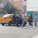 Sicarios acribillaron a un taxista en el barrio Santa Ana, de la parroquia Eloy Alfaro, en Manta. este sábado 9 de diciembre del 2023.
