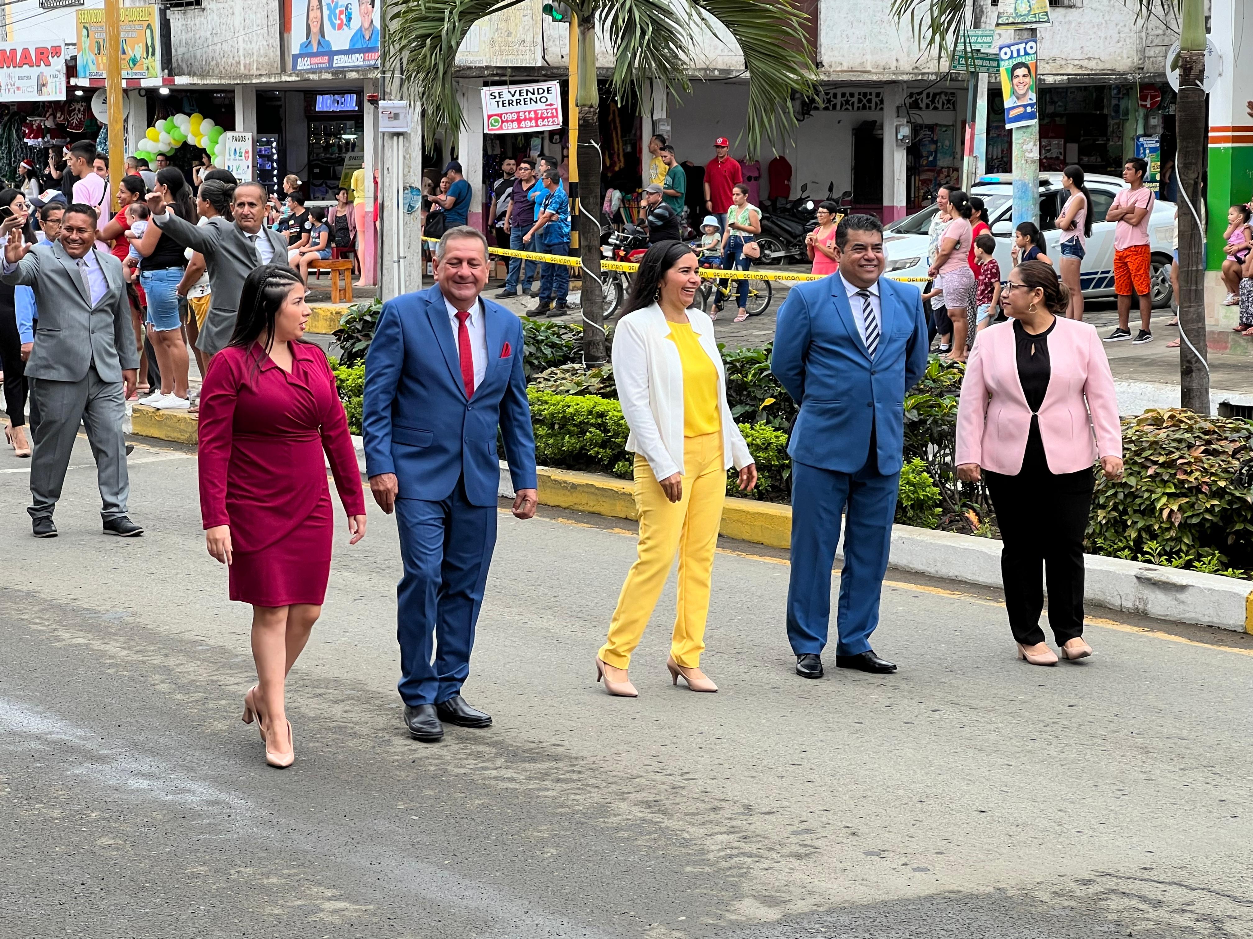 La Parroquia Calderón celebra 116 años con desfile estudiantil