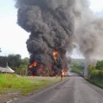 Choque de camión contra oleoducto causó incendio en Nueva Loja
