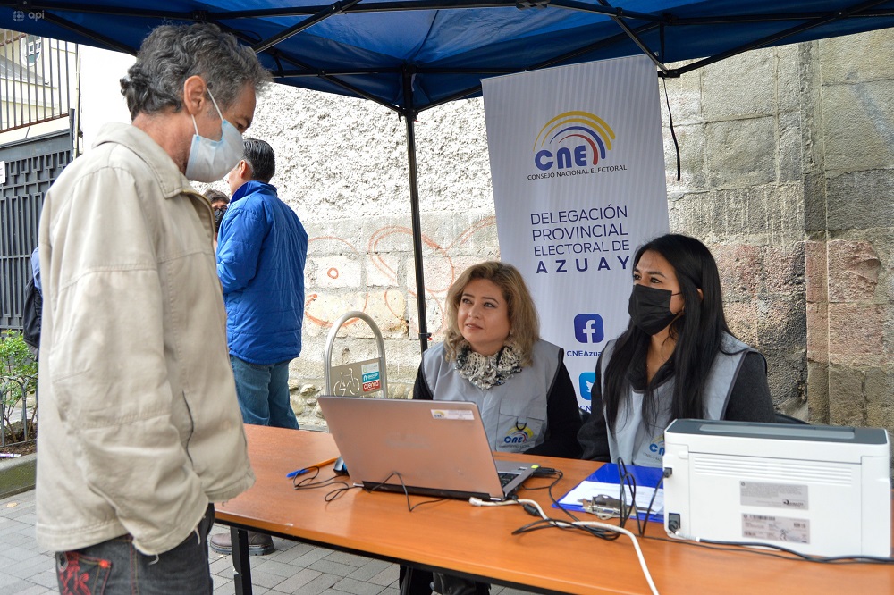 Se suspenden varios servicios del Consejo Nacional Electoral (CNE)