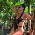 Paola Farías "enciende" las redes con sensuales fotos en el campo