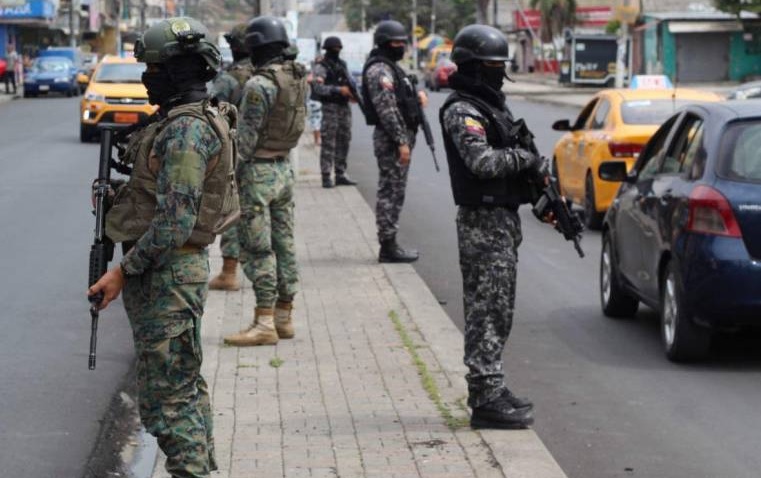 Los procedimientos que hasta ahora han dejado los operativos entre policías y militares, son dignos de respaldo.