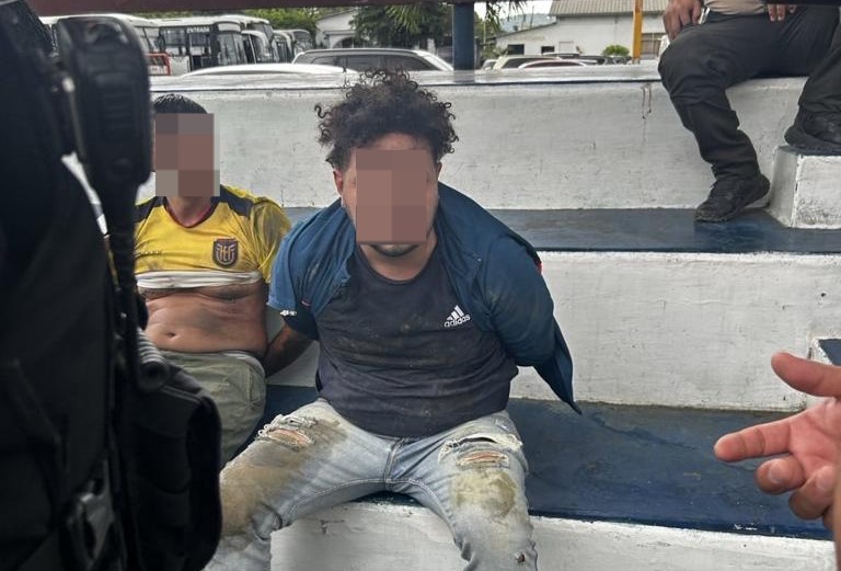 Persecución policial dejó cuatro detenidos en Portoviejo