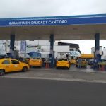 Tres delincuentes asaltaron una gasolinera, en Manta