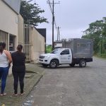 Una mujer fue hallada sin vida dentro de una finca, en Santo Domingo