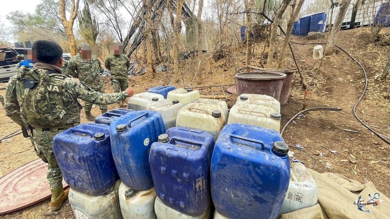 Operación antidroga contra un megalaboratorio de metanfetamina en Quiriego, Sonora, México