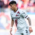 Piero Hincapié jugó su partido 100 con el Bayer Leverkusen