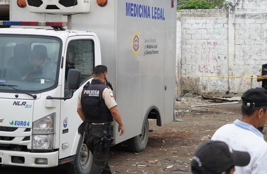 Tres menores de edad, de 14, 15 y 16 años de edad fueron asesinadas dentro de una vivienda en cantón Villamil Playas.