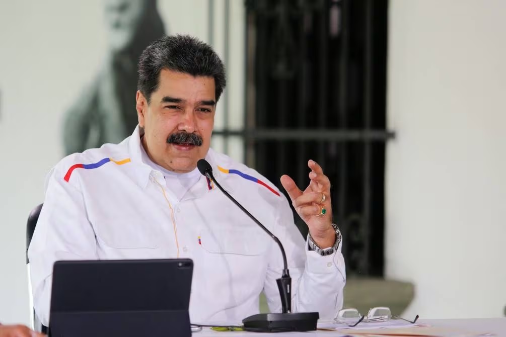 Nicolás Maduro, presidente de Venezuela, tildó de "loco" y "bandido" a su homólogo argentino, Javier Milei.