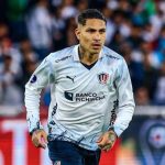 A trece días de haber firmado contrato con César Vallejo, de Perú, Paolo Guerrero anunció que no jugará en dicho club.