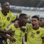 La selección ecuatoriana de fútbol ascendió apenas un puesto en el ranking oficial de selecciones de todo el mundo, de la FIFA.