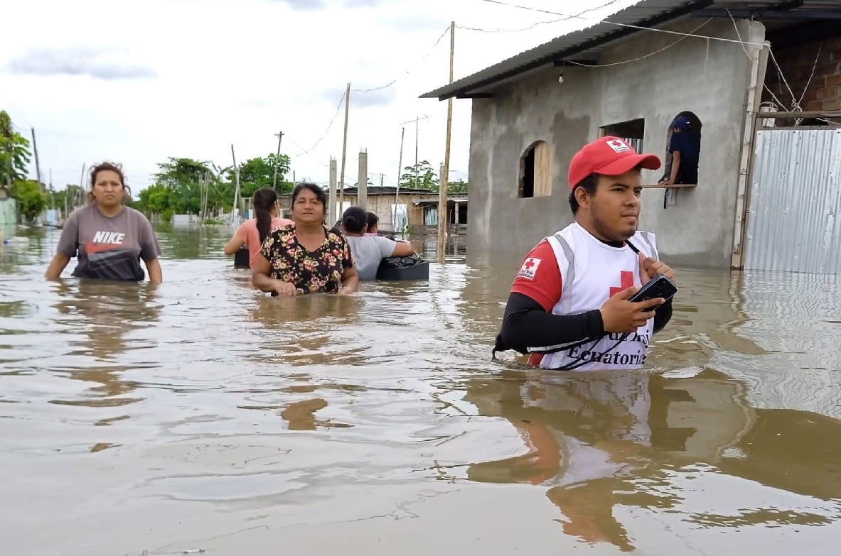 Las provincias de la costa y localidades cercanas al oeste del país serán las más afectadas por lluvias de "intensidad alta".