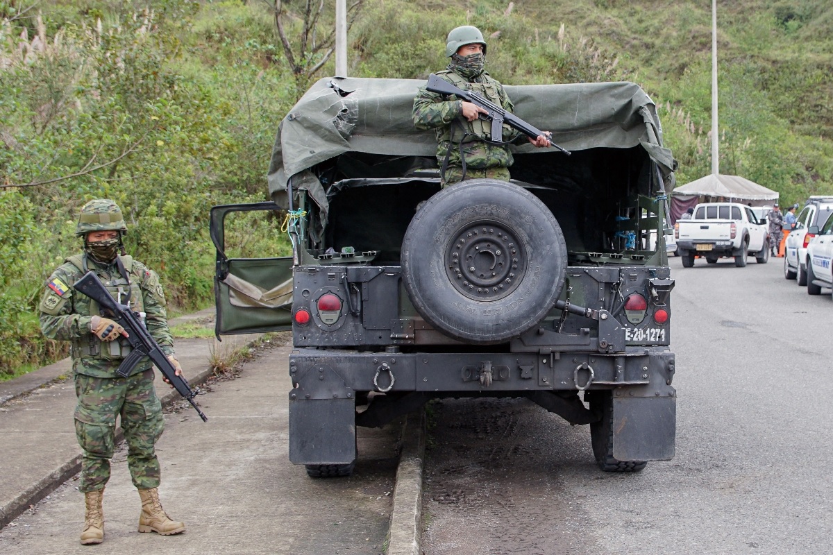 Daniel Noboa envió la Ley para enfrentar el conflicto armado interno al Registro Oficial, este martes 12 de marzo del 2024.