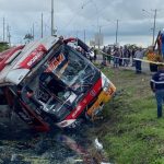 Dos buses de transporte de pasajeros pertenecientes a diferentes cooperativas se accidentaron en un lapso de 48 horas en el país.
