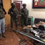 En La Piñonada varios militares allanaron una vivienda que supuestamente servía como centro de operaciones de Los Lobos.