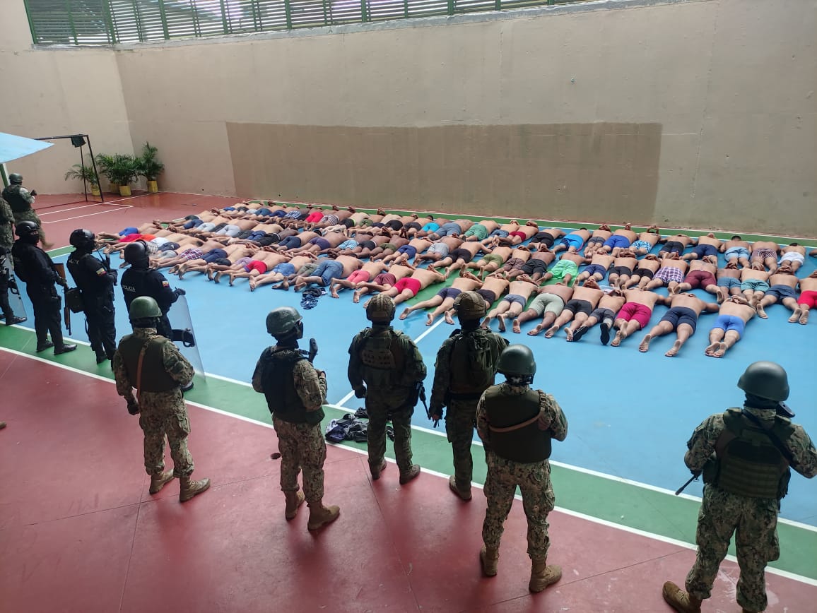 Militares intervienen otra vez en la Penitenciaría del Litoral, en Guayaquil.