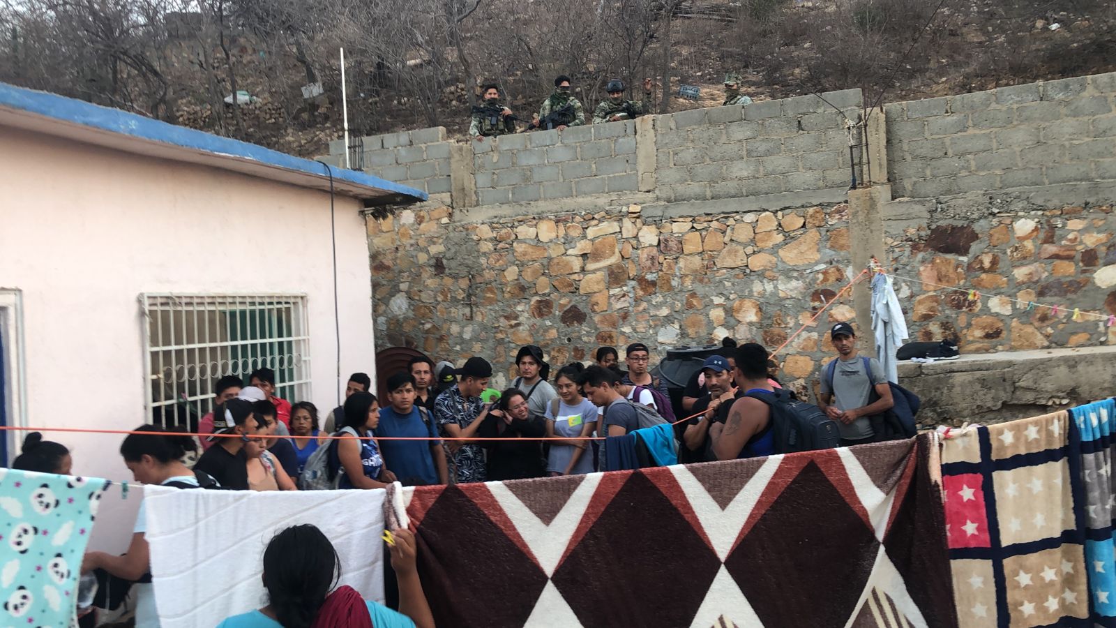 Migrantes ecuatorianos fueron rescatados.